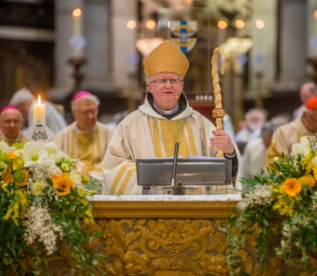Eucharistieviering Sint-Baafs Kathedraal Gent